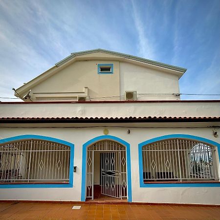 Appartamento sul mare con accesso privato spiaggia Pizzo  Esterno foto